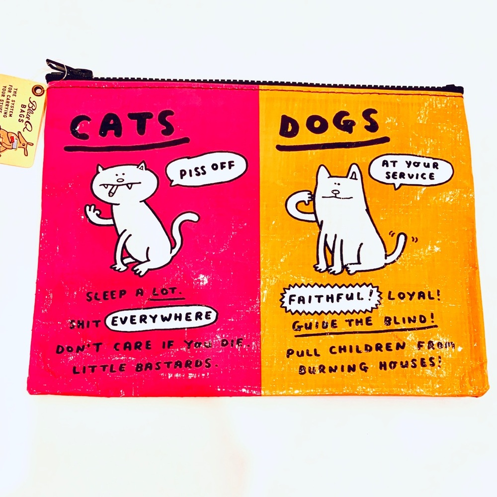 Blue Q | Cats and dogs Zipper Pouch